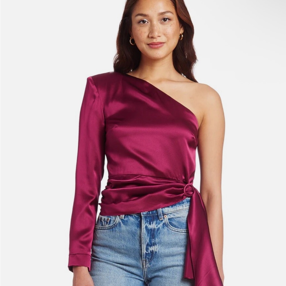 NWT Amanda Uprichard Aubrianna Top in Aubergine